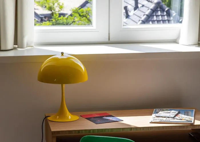 The Bellhop 3* Rotterdam