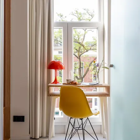 The Bellhop 3* Rotterdam