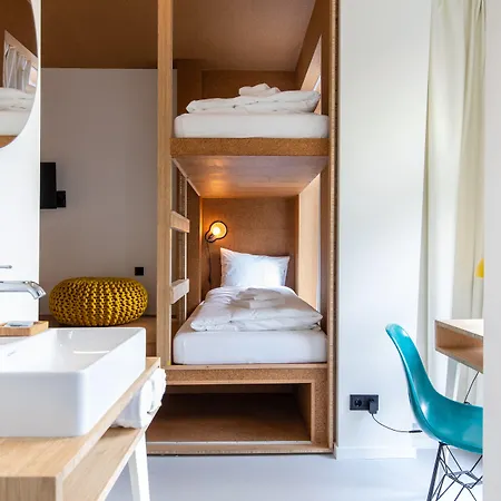 The Bellhop 호텔 3*