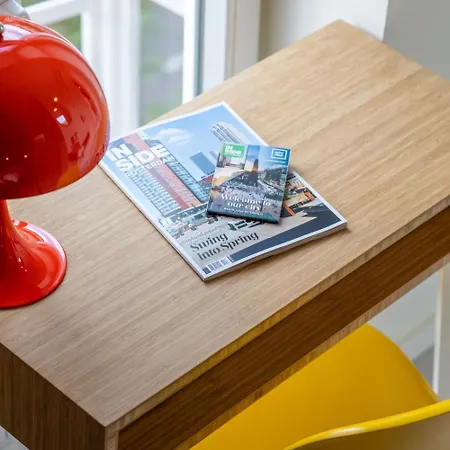 The Bellhop 3* רוטרדם