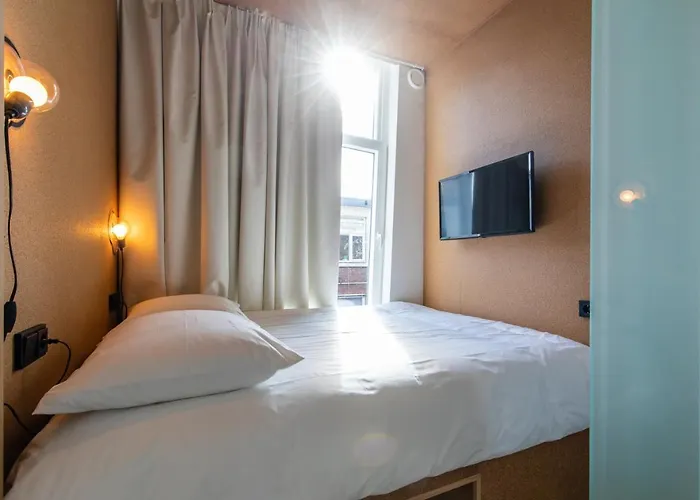 The Bellhop 3* Rotterdam