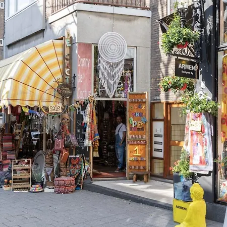 Hotel The Bellhop Roterdão